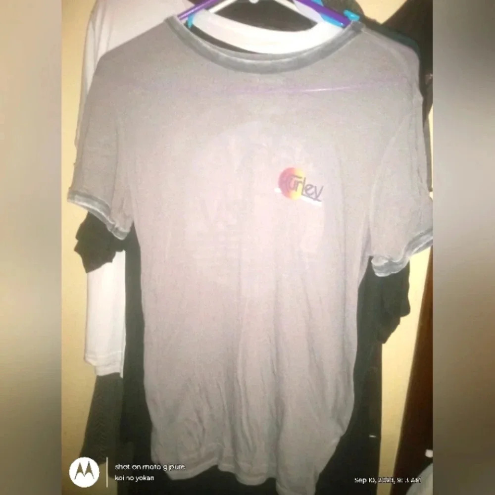 Sheer Burnout Gray Hurley Logo Shirt sz S